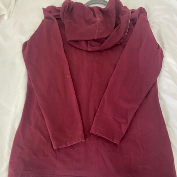 Sport Savvy women’s snap button burgundy jacket size small cream rivets size M - Picture 2 of 12